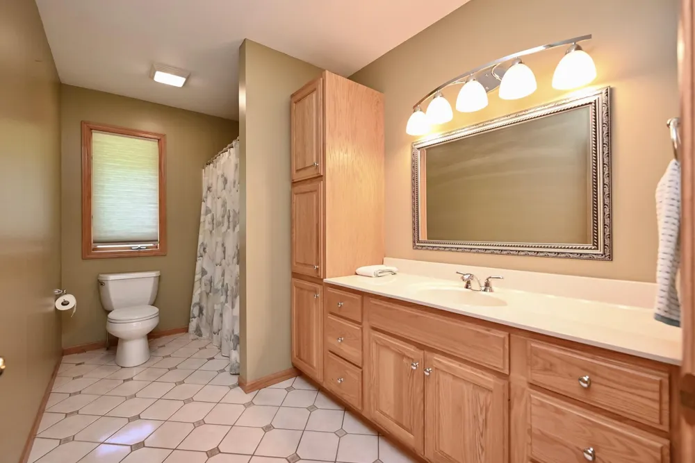 26238 County Road 17 Winona, MN 55987
