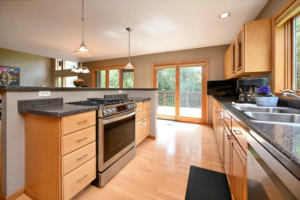 26238 County Road 17 Winona, MN 55987