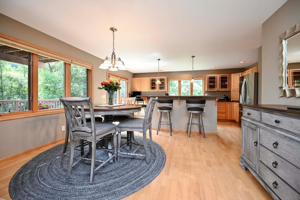 26238 County Road 17 Winona, MN 55987