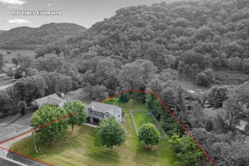26238 County Road 17 Winona, MN 55987
