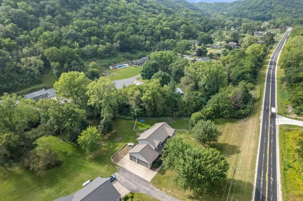 26238 County Road 17 Winona, MN 55987