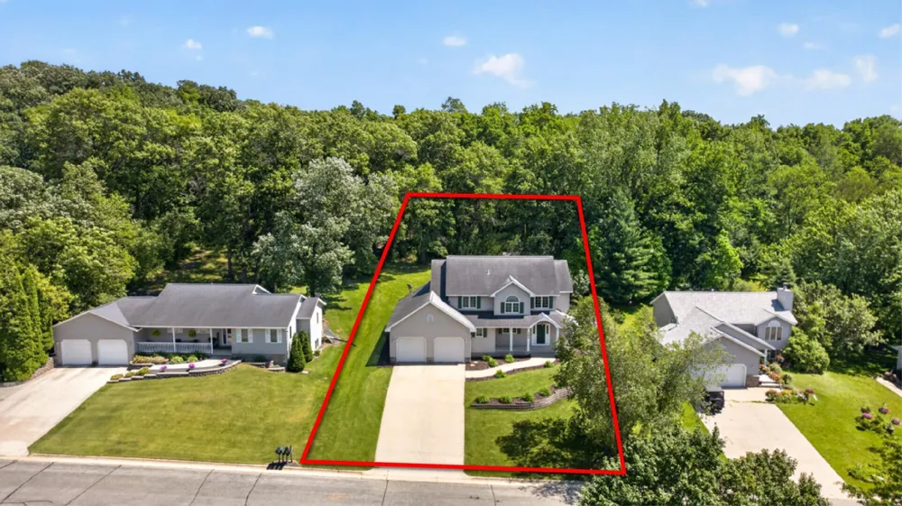 703 James Street NE Chatfield, MN 55923