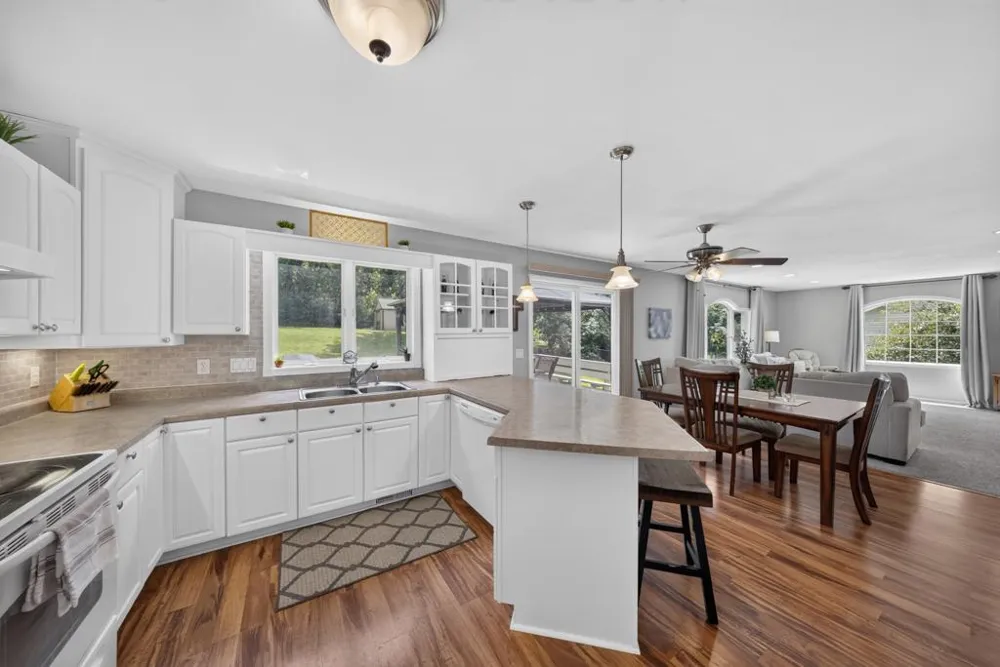 703 James Street NE Chatfield, MN 55923