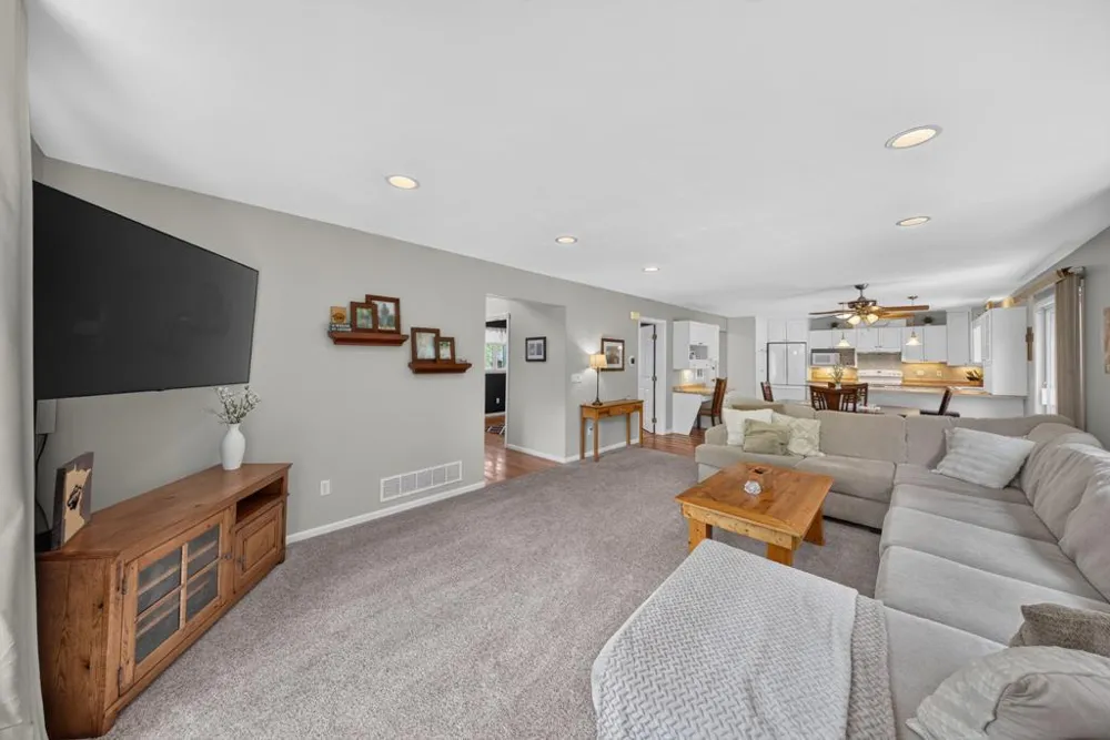 703 James Street NE Chatfield, MN 55923
