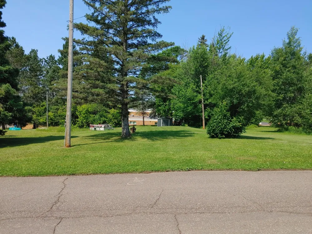 3693 Carlton Street Barnum, MN 55707