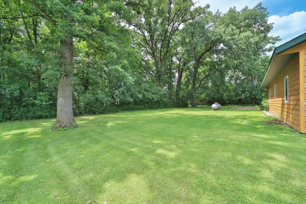 34564 141st Avenue Eagle Bend, MN 56446