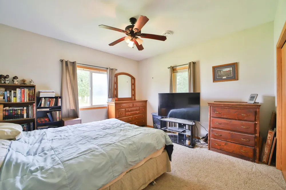 34564 141st Avenue Eagle Bend, MN 56446