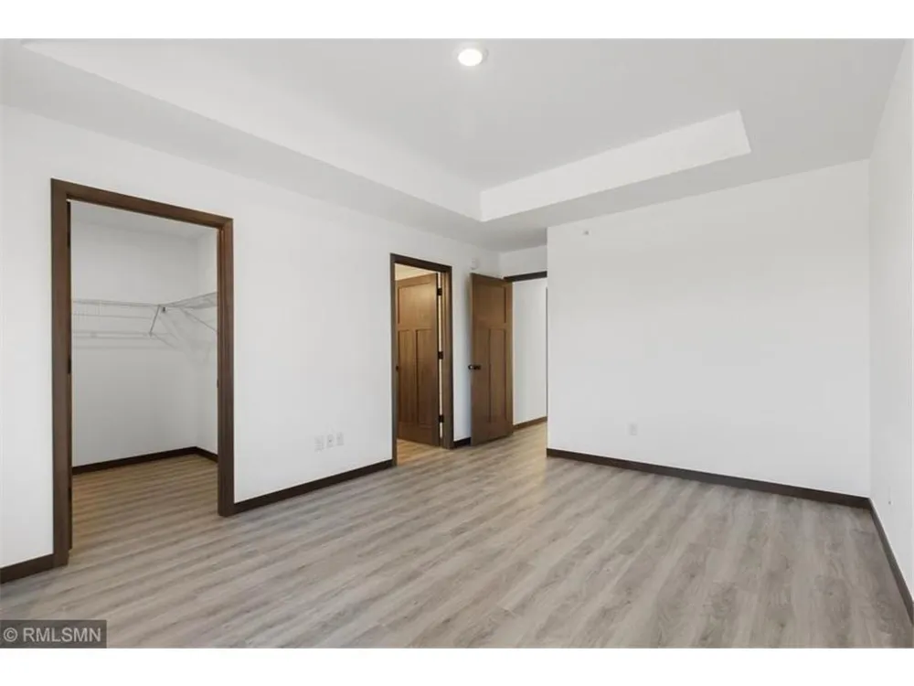 12914 Brenly Way Rogers, MN 55374