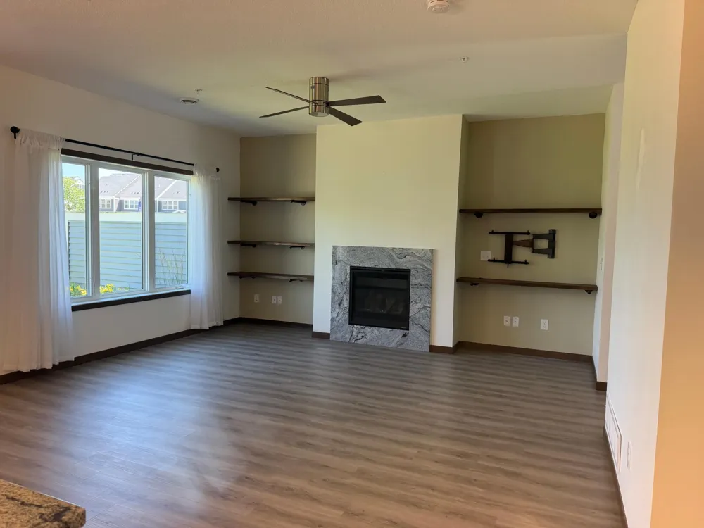 12914 Brenly Way Rogers, MN 55374