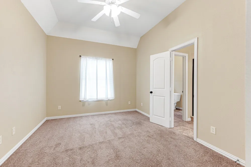 1132 Shadow Lakes Drive Wills Point, TX 75169