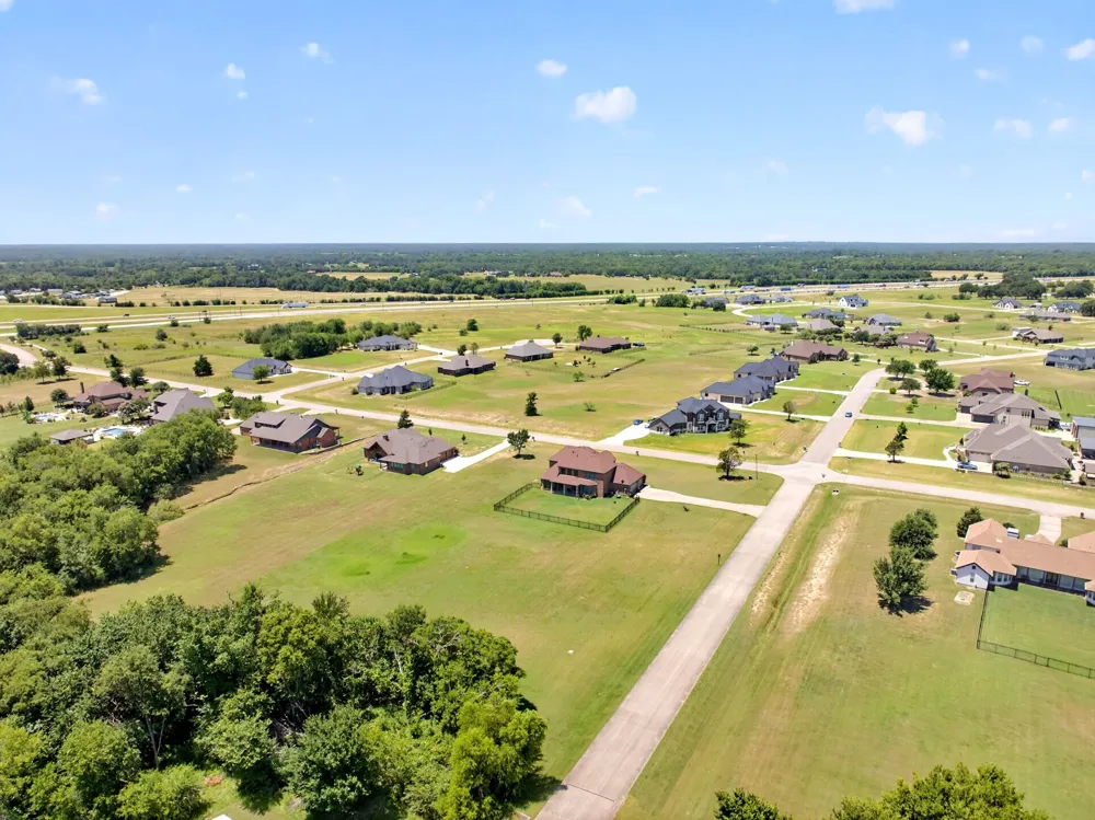 1132 Shadow Lakes Drive Wills Point, TX 75169