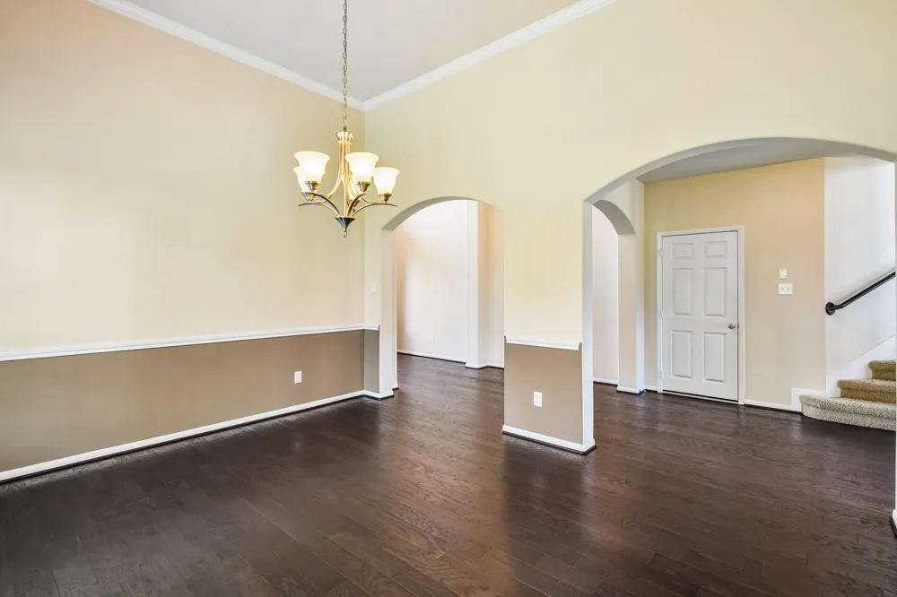 2306 Lakeway Drive Friendswood, TX 77546