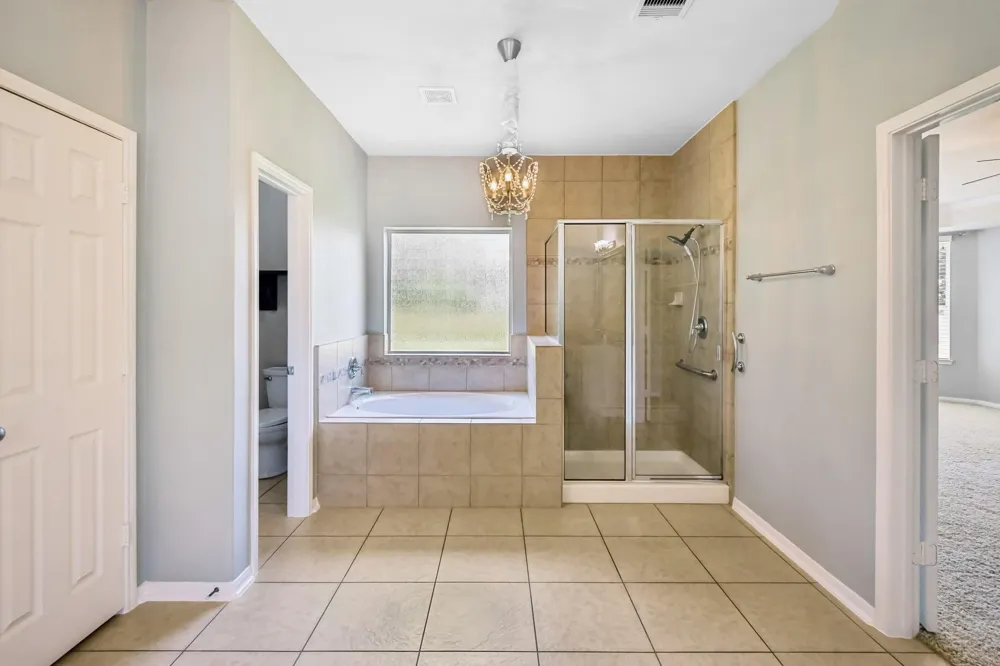 2306 Lakeway Drive Friendswood, TX 77546