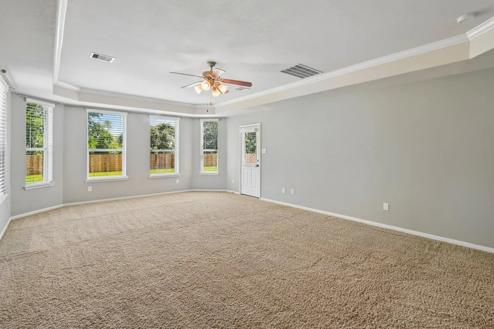 2306 Lakeway Drive Friendswood, TX 77546