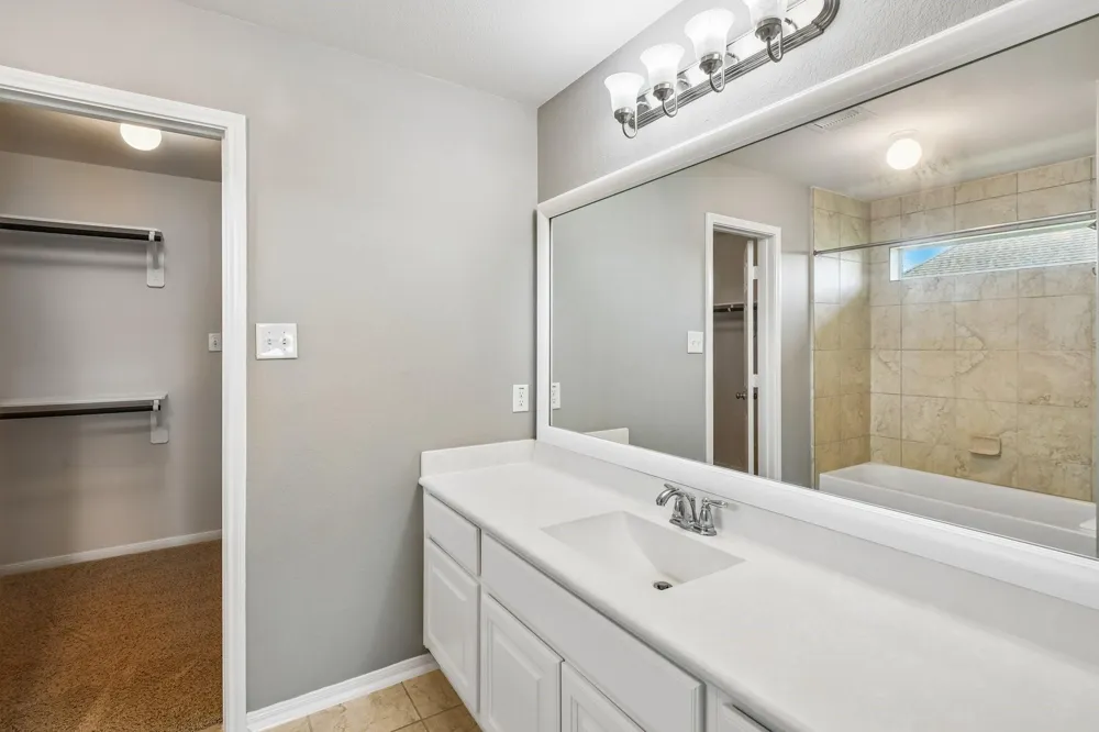 2306 Lakeway Drive Friendswood, TX 77546