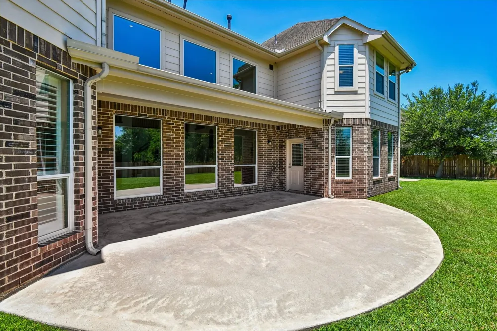 2306 Lakeway Drive Friendswood, TX 77546