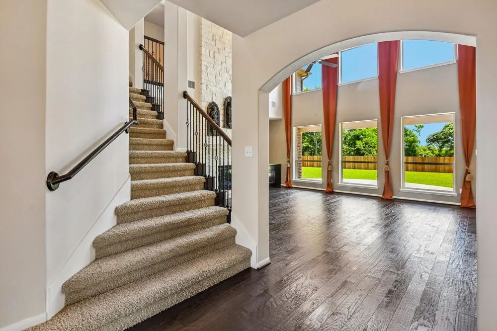 2306 Lakeway Drive Friendswood, TX 77546