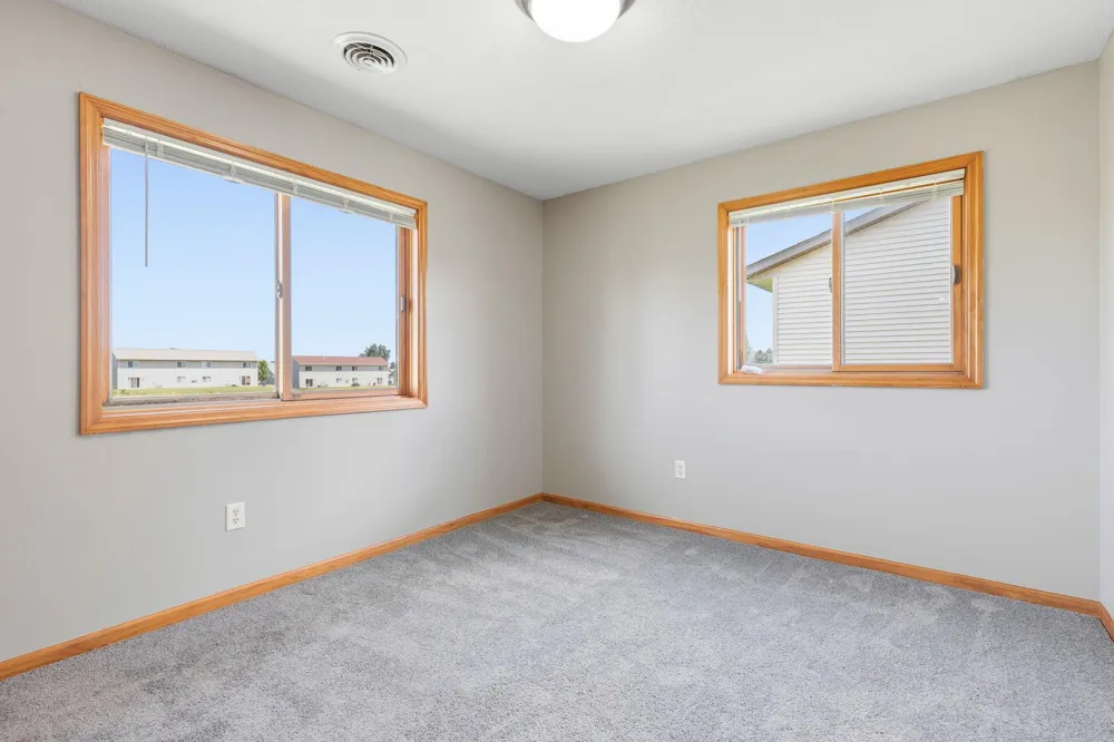 415 Sierra Place Roberts, WI 54023