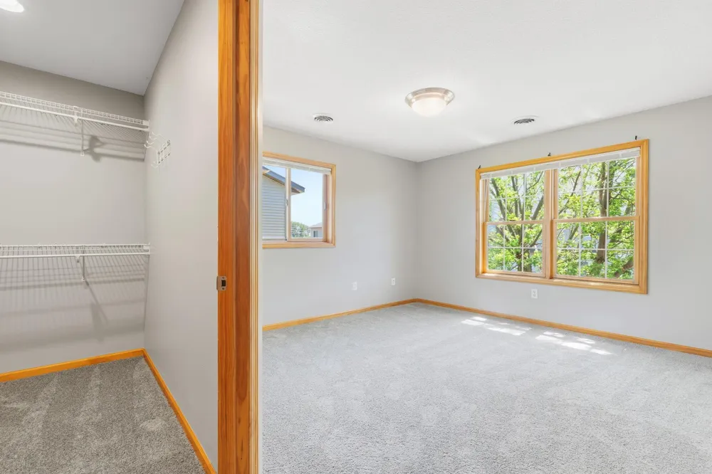 415 Sierra Place Roberts, WI 54023