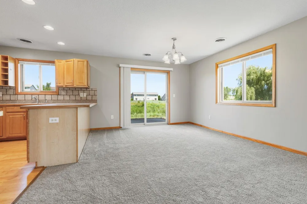 415 Sierra Place Roberts, WI 54023