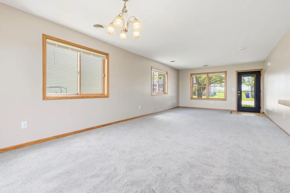 415 Sierra Place Roberts, WI 54023