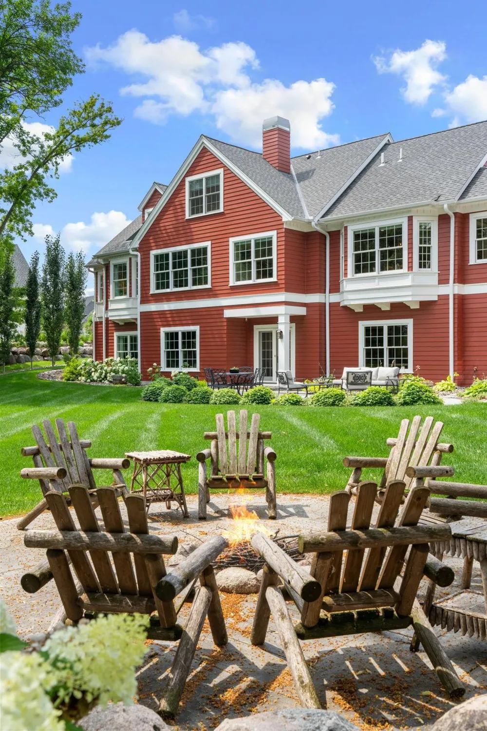 3698 Woodland Cove Parkway Minnetrista, MN 55331