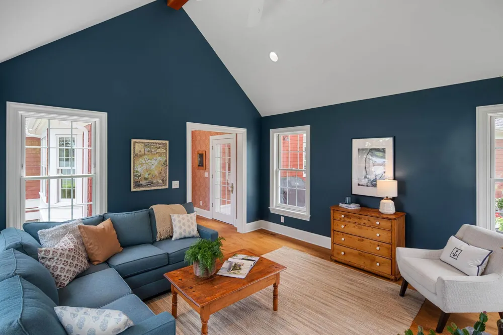 3698 Woodland Cove Parkway Minnetrista, MN 55331