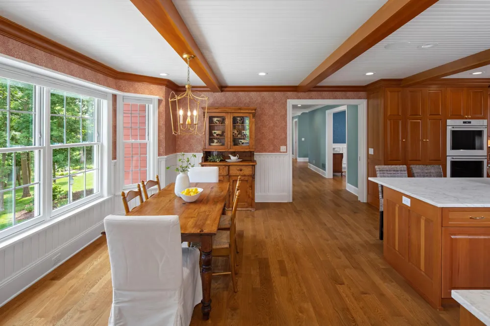 3698 Woodland Cove Parkway Minnetrista, MN 55331