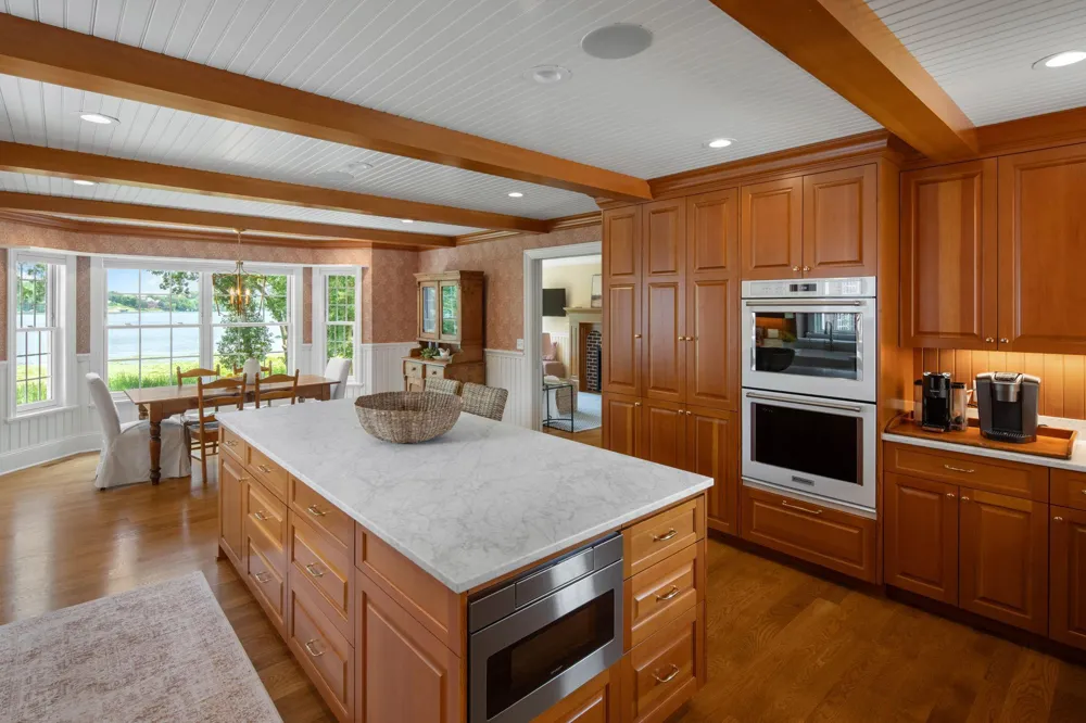 3698 Woodland Cove Parkway Minnetrista, MN 55331