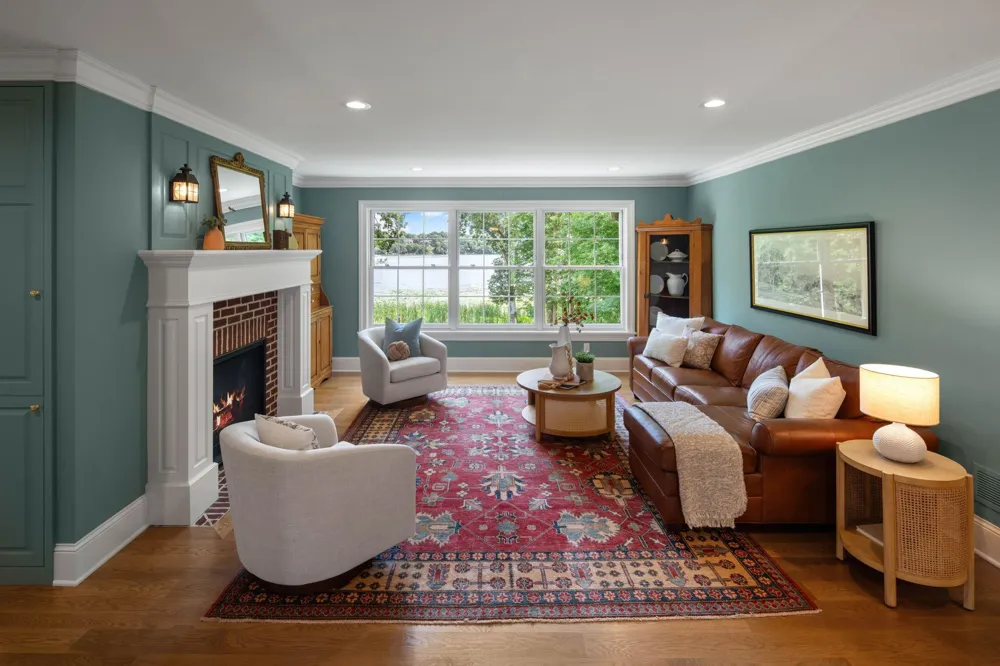 3698 Woodland Cove Parkway Minnetrista, MN 55331