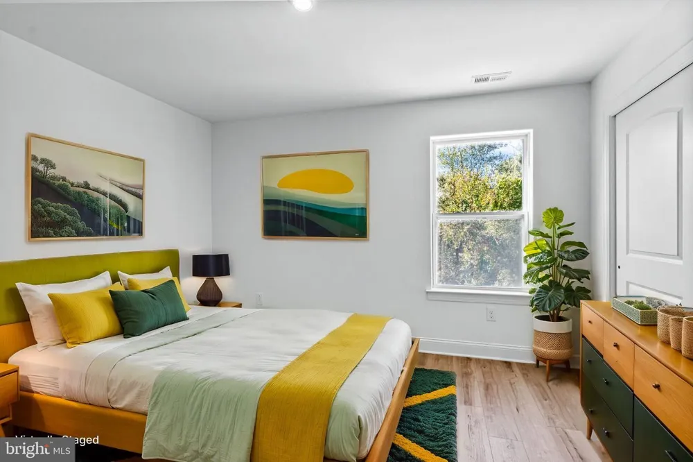 103 RENAISSANCE DRIVE Cherry Hill, NJ 08003
