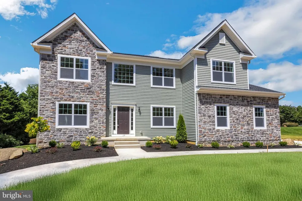 103 RENAISSANCE DRIVE Cherry Hill, NJ 08003