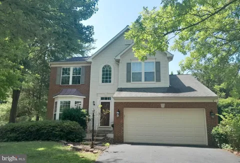 201 JENNINGS COURT SE