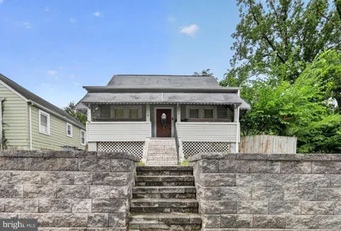 38 LINCOLN AVENUE