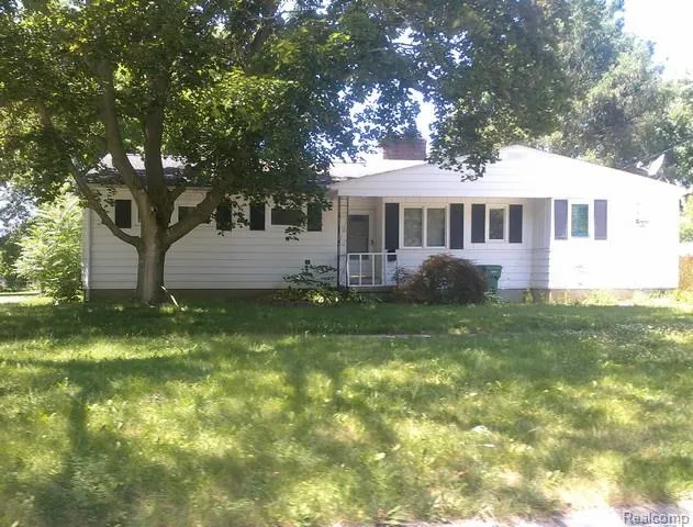 433 Crestview Street Flushing City, MI 48433