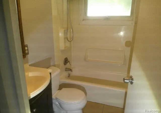 433 Crestview Street Flushing City, MI 48433