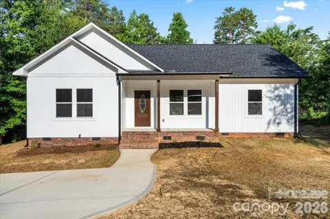 5328 Oaktree Drive