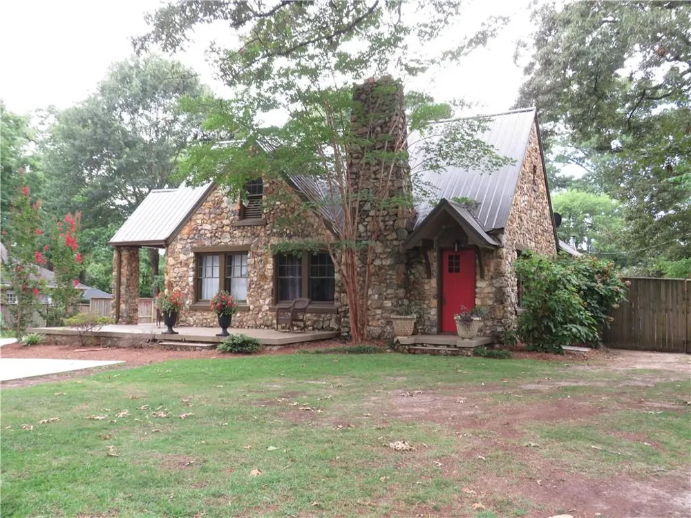 607 College Street Cedartown, GA 30125
