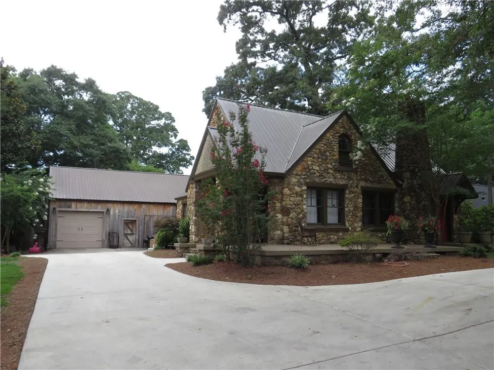 607 College Street Cedartown, GA 30125