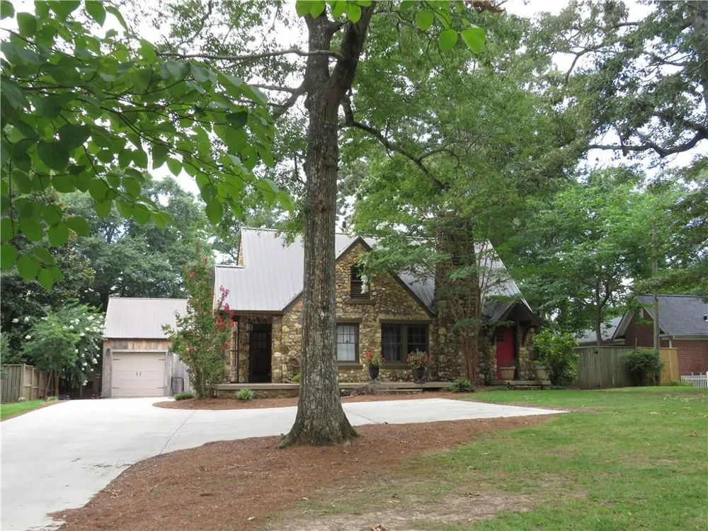 607 College Street Cedartown, GA 30125