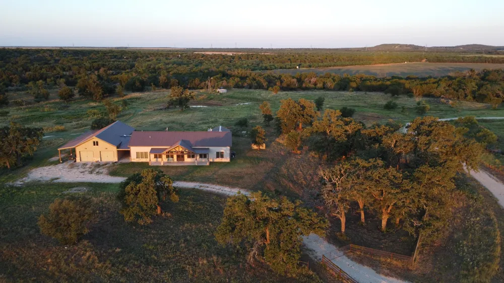 449 CR 194 Ovalo, TX 79541