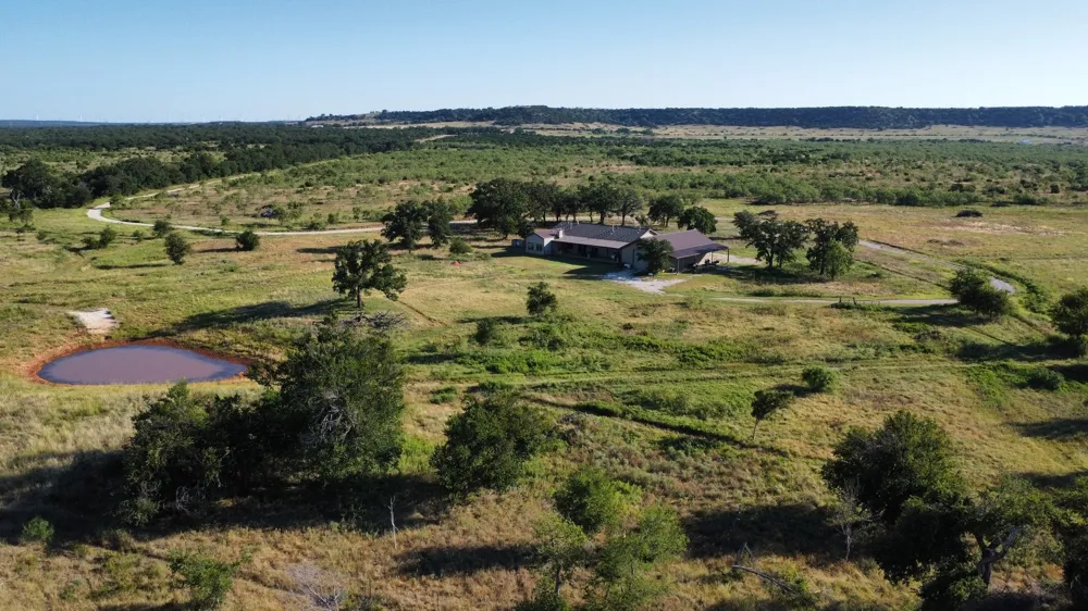 449 CR 194 Ovalo, TX 79541