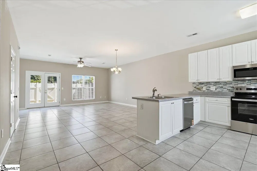 30 Ridgestone Circle Mauldin, SC 29662