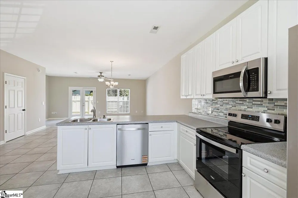 30 Ridgestone Circle Mauldin, SC 29662