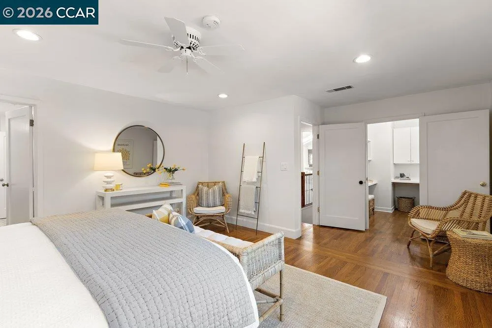 59 El Toyonal Orinda, CA 94563