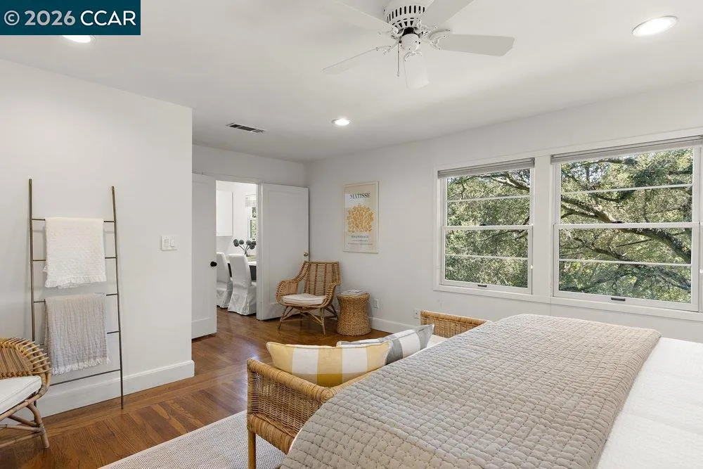 59 El Toyonal Orinda, CA 94563
