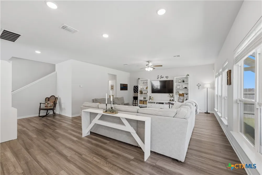 636 Friar Tuck Drive Temple, TX 76502