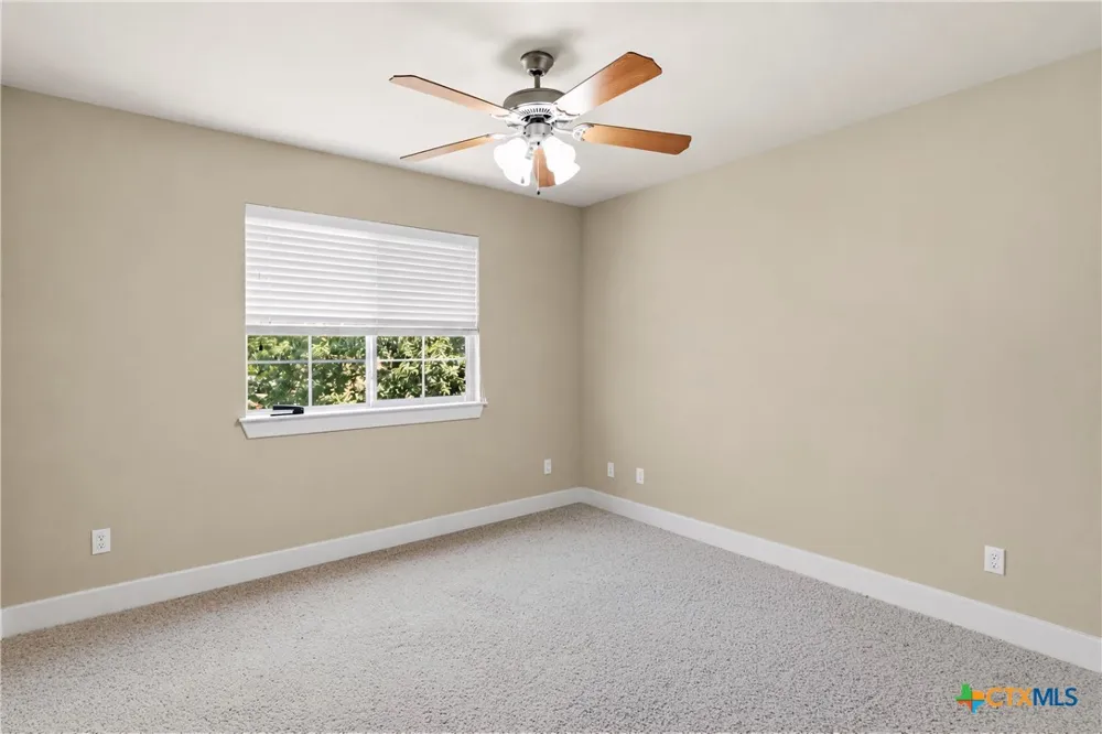 1720 Nordberg Seguin, TX 78155