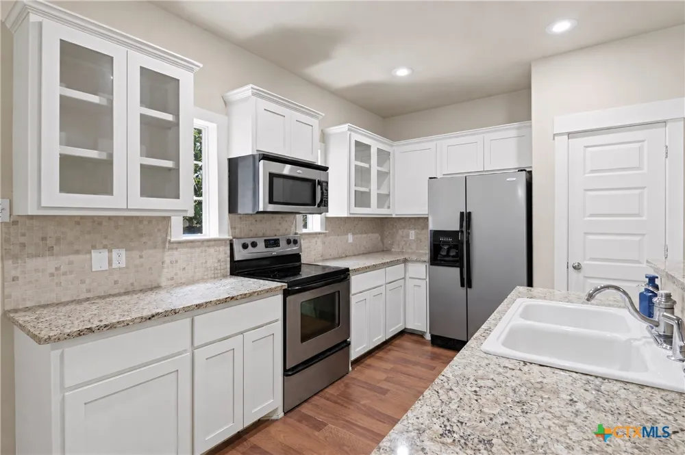 1720 Nordberg Seguin, TX 78155
