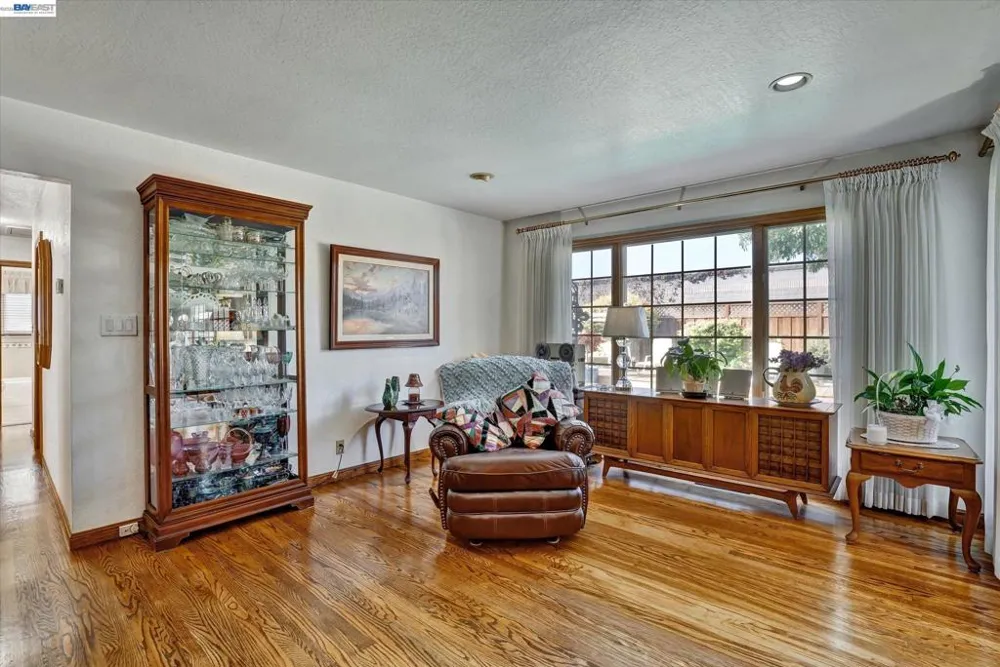 38551 Granville Dr Fremont, CA 94536